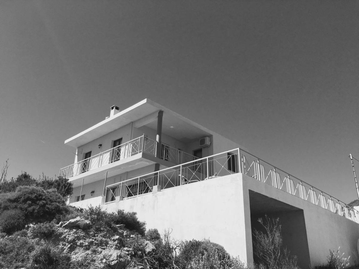 Villa Kalli - Porto Ennia Vromopousi 외부 사진